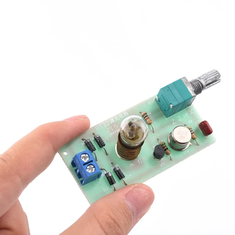 Transistor BT33 bureaulamp dim - Diy Electronics Desk recensie en prijs
